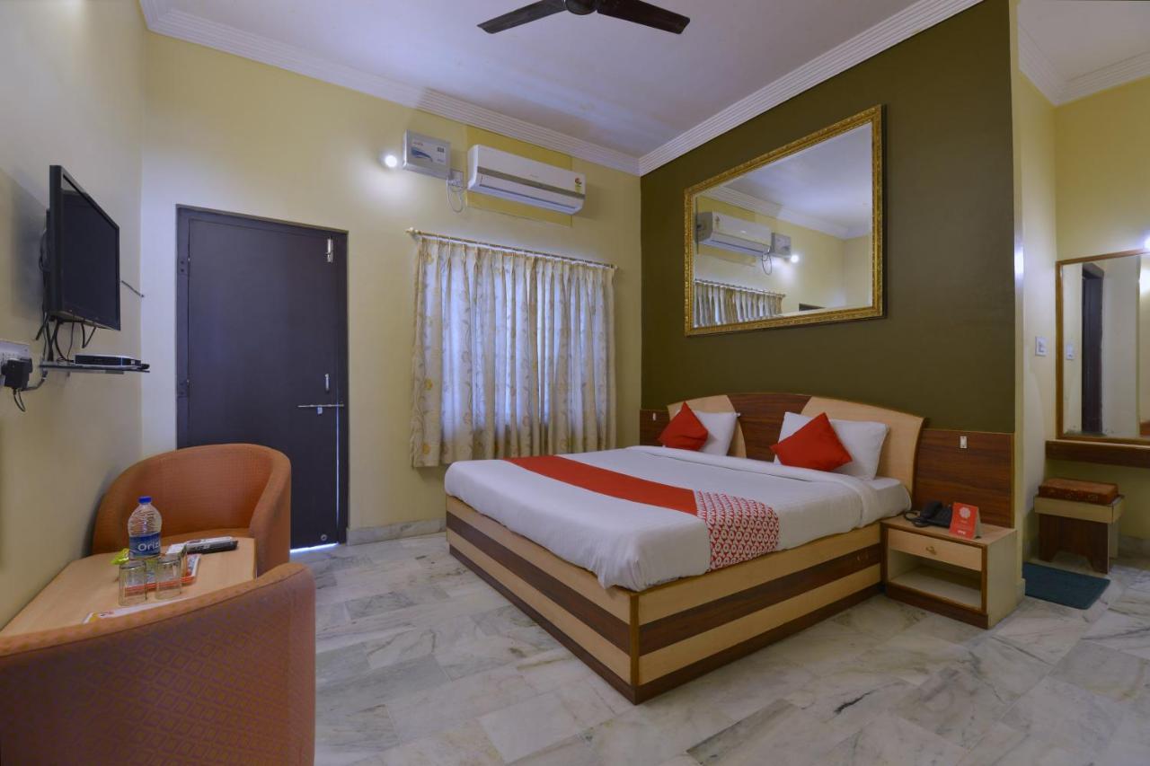 Oyo 10499 Hotel Shiv Shakti Kivarli Exteriör bild
