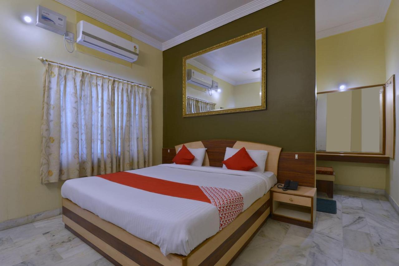 Oyo 10499 Hotel Shiv Shakti Kivarli Exteriör bild